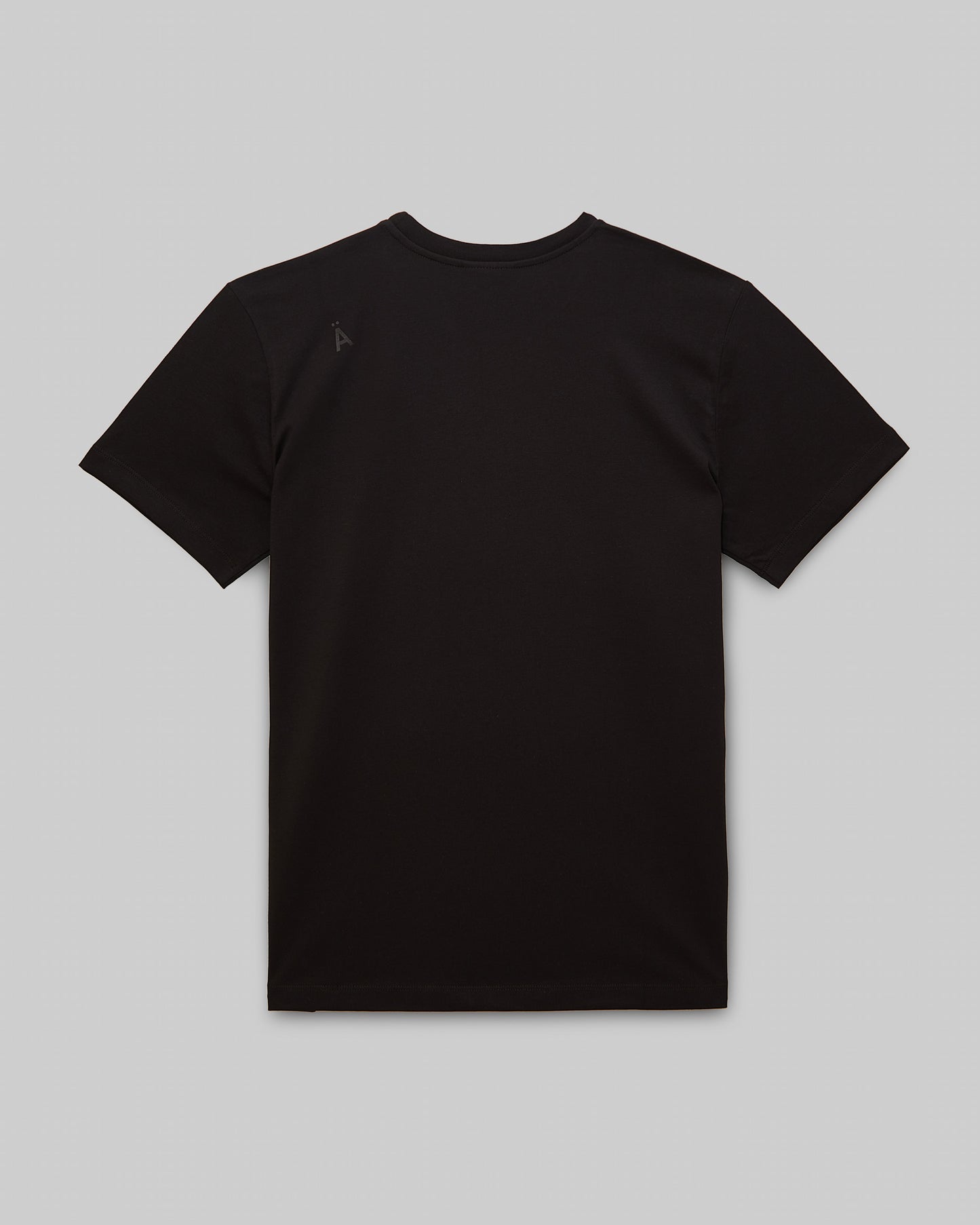 CAMISETA ESSENTIAL Ä